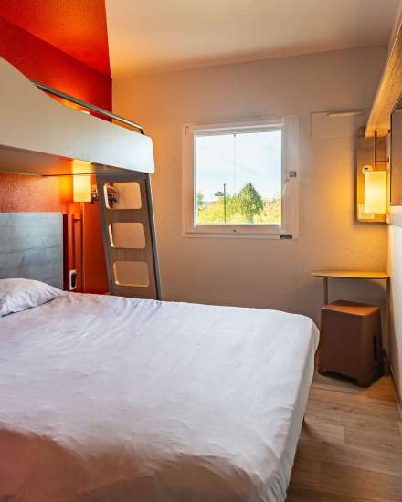 Ibis Budget Reims Thillois · Hôtel 2 étoiles · Chambre Triple